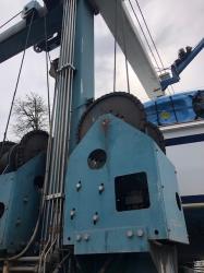 Check out them "BIG"gears!: The Marine Lift that hauled out Moondance.